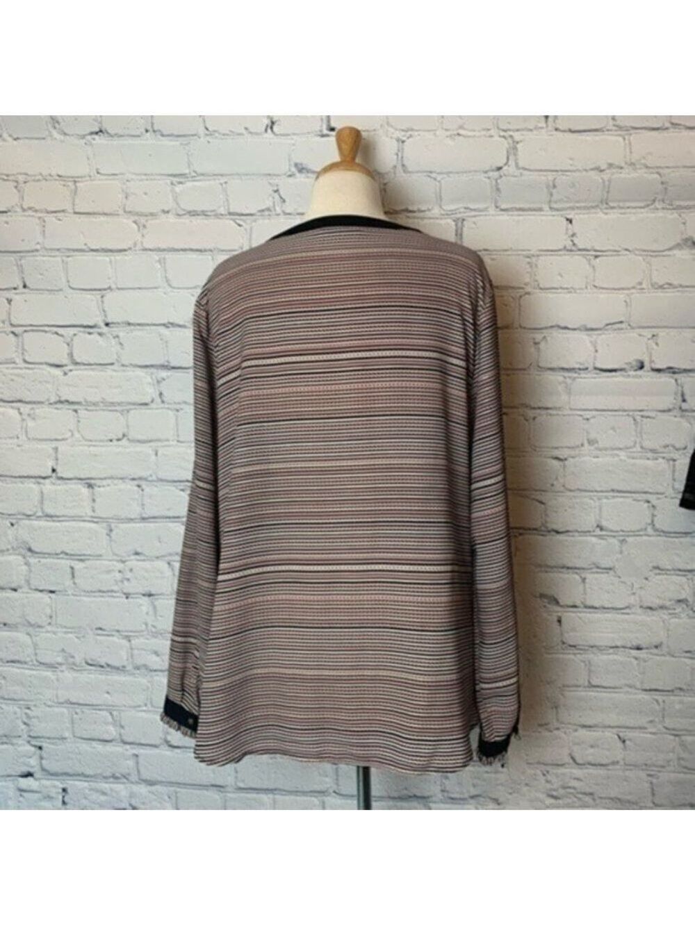 Liz Claiborne Stripe Tunic Button Up Top 2X - Picture 7 of 9